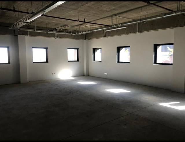 INDUSTRIAL PROPERTY TO RENT IN SAMRAND BUSINESS PARK